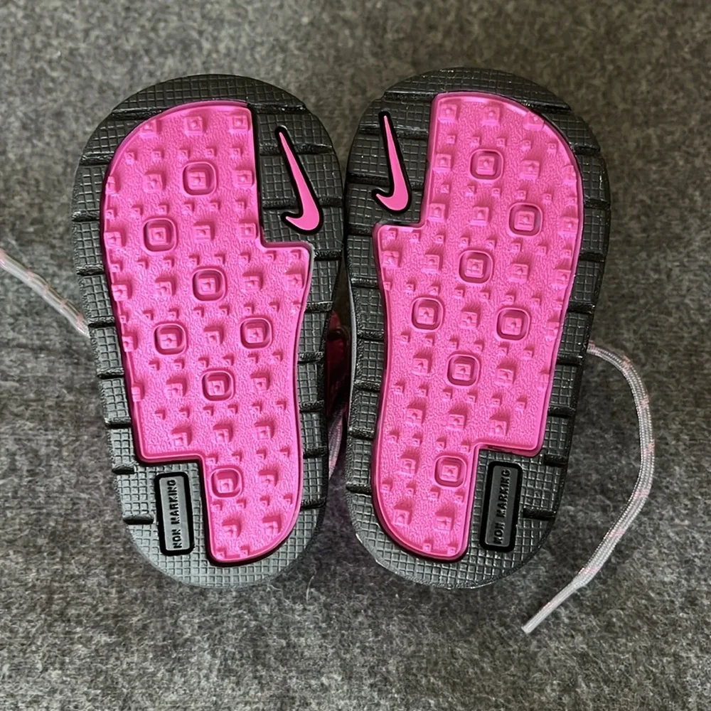 Nike ACG durable kids